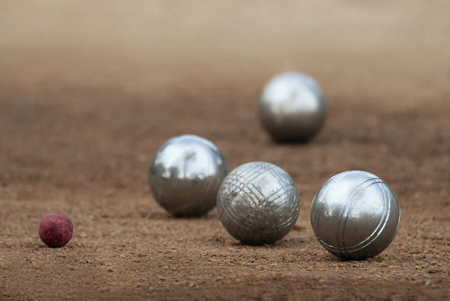 himmelen-Pourquoi la palette pétanque est-elle indispensable pour vos parties en plein air ?